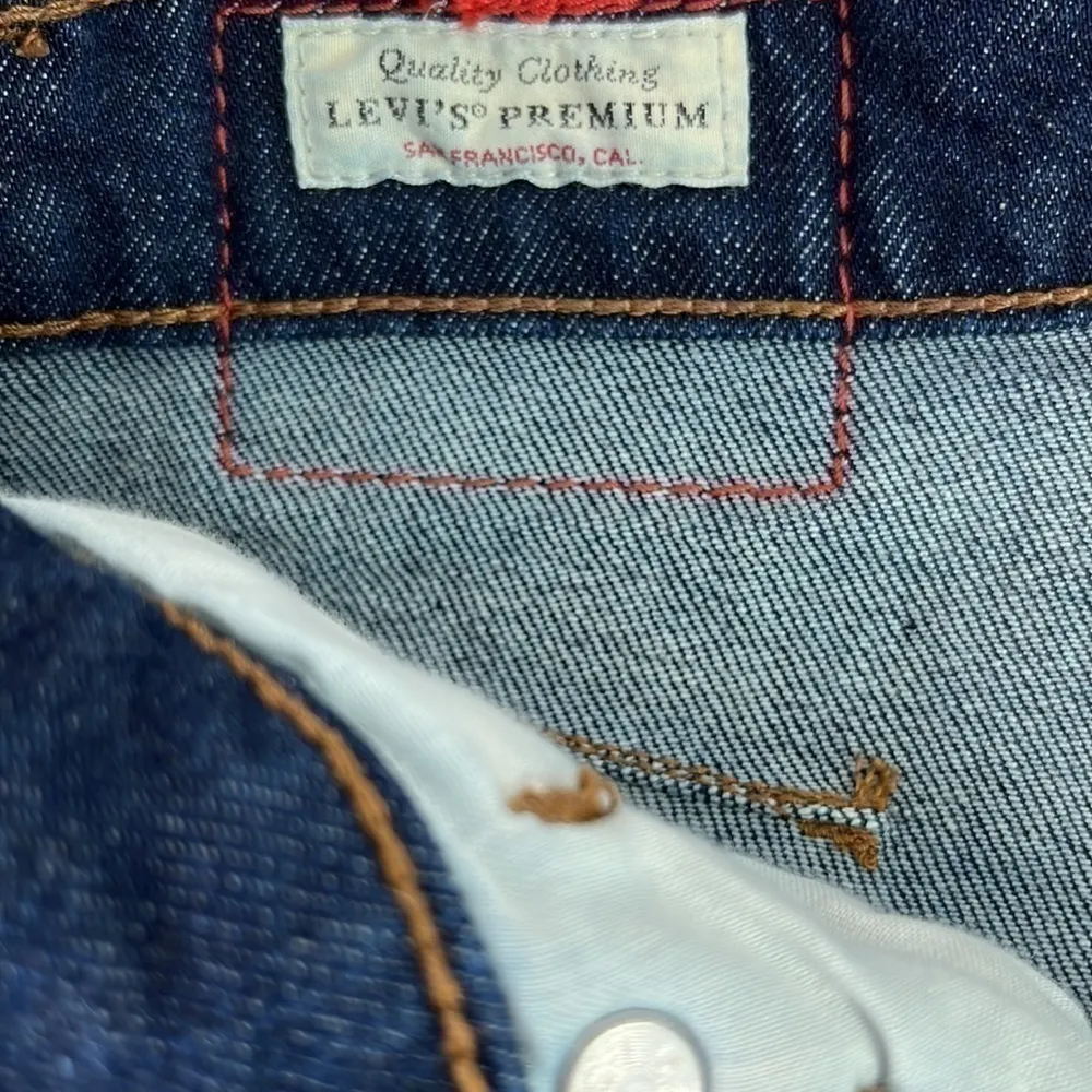 Levi’s Engineered Jeans - Dark Wash Cut-Off Shorts - W25 - Image 9