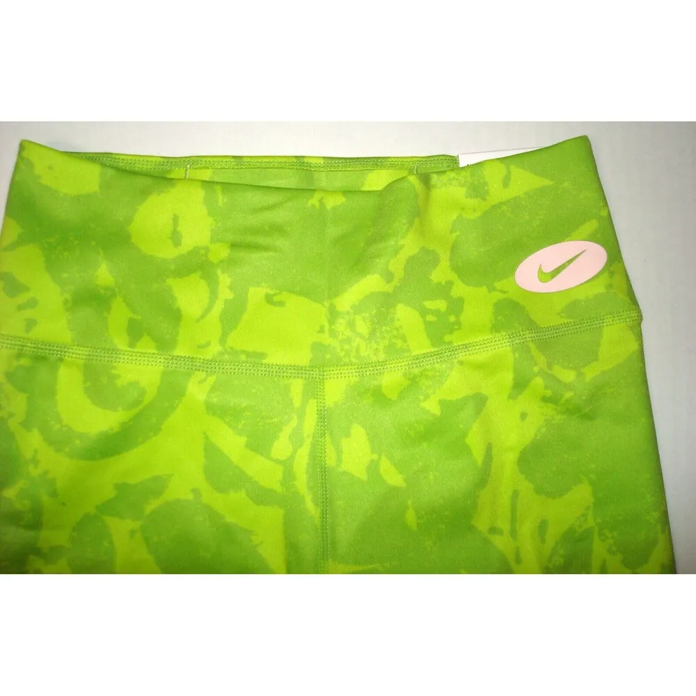 Womens Nike NWT New Bike Shorts Yoga Pilates Run Gym One Luxe XS Vivid Green Lim - Image 4
