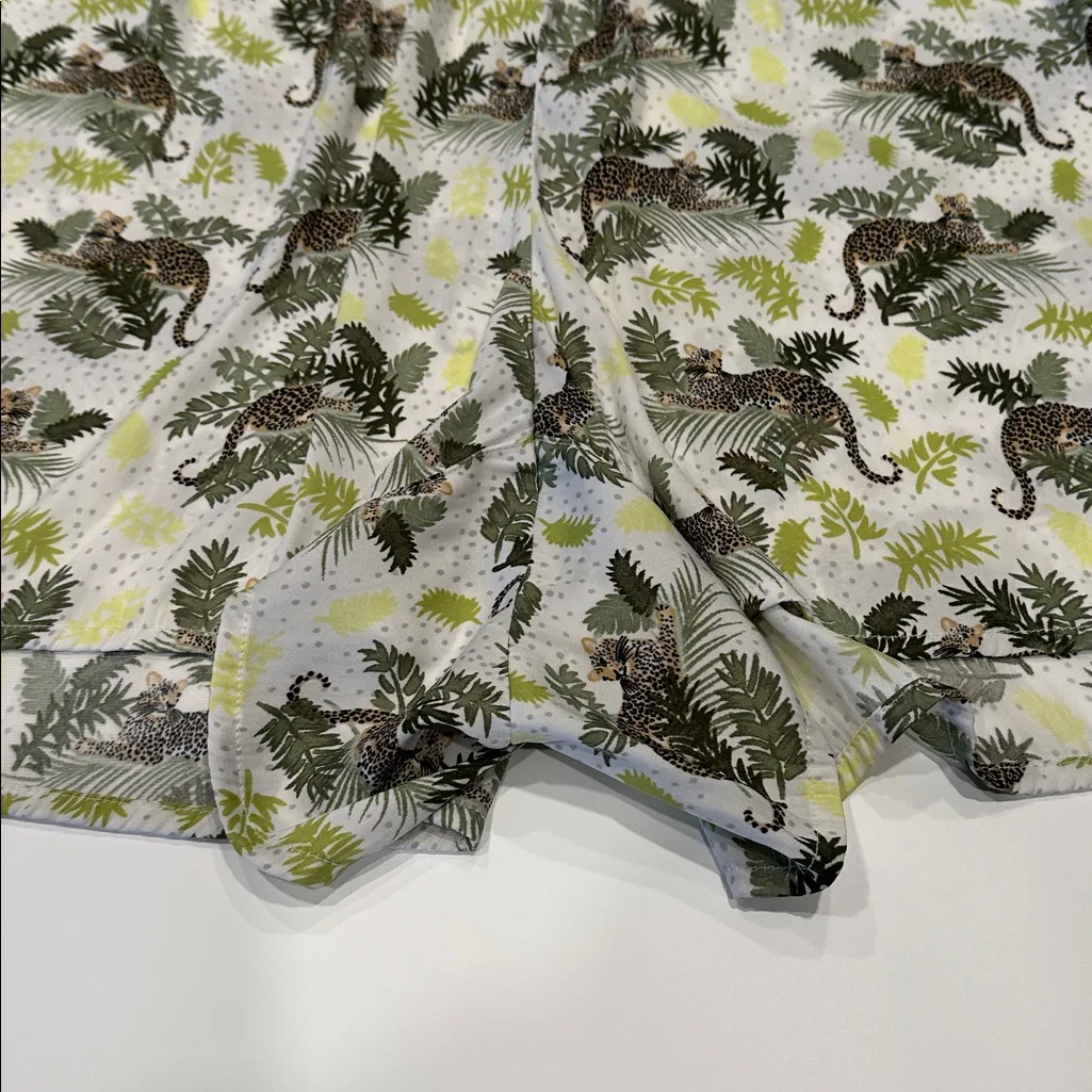 Lands End Matte Satin Pajama Set 2pc White Leopard 3X Long Sleeve Top Shorts - Image 4