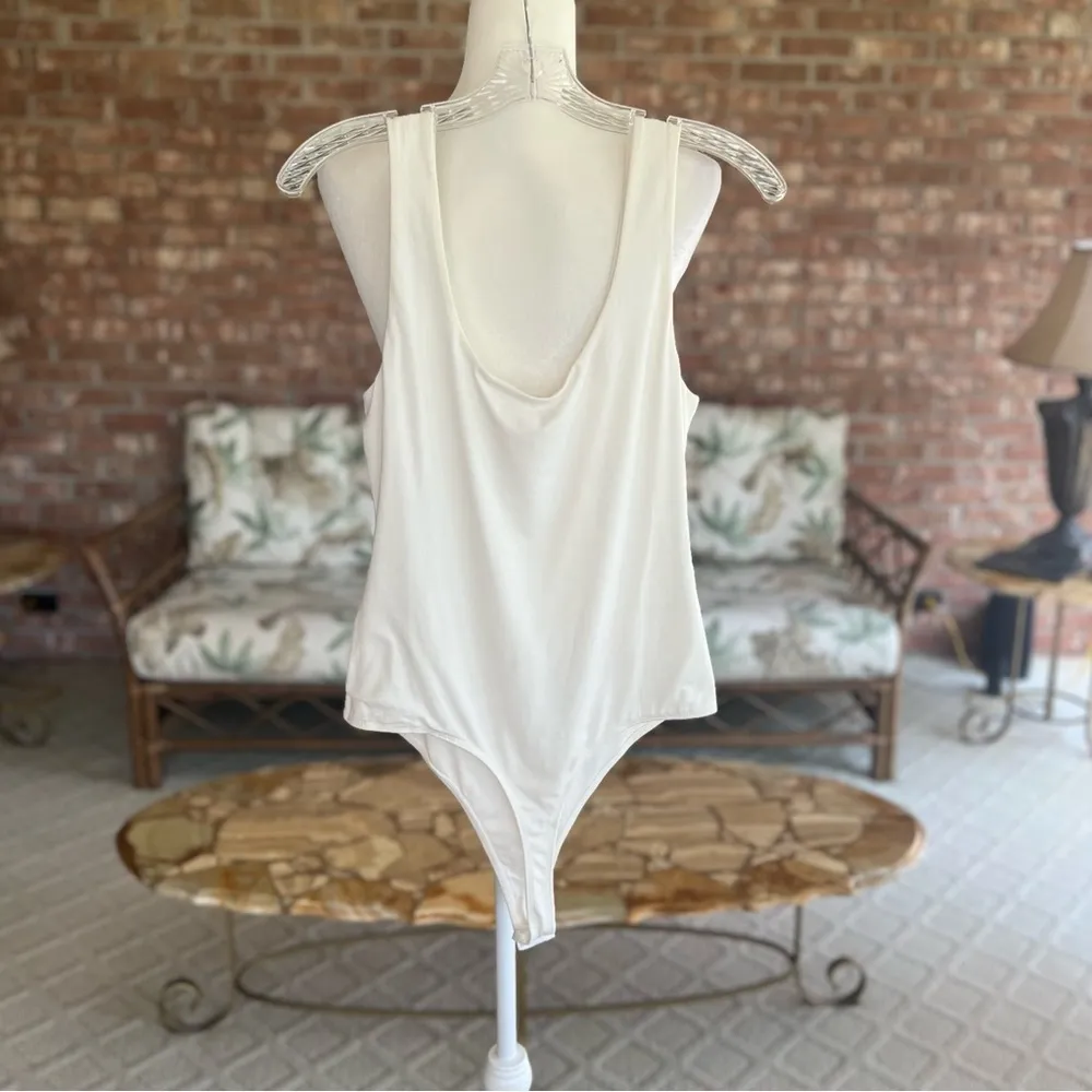 Open Edit Nordstrom Ivory Sleeveless Knit Bodysuit M - Image 4