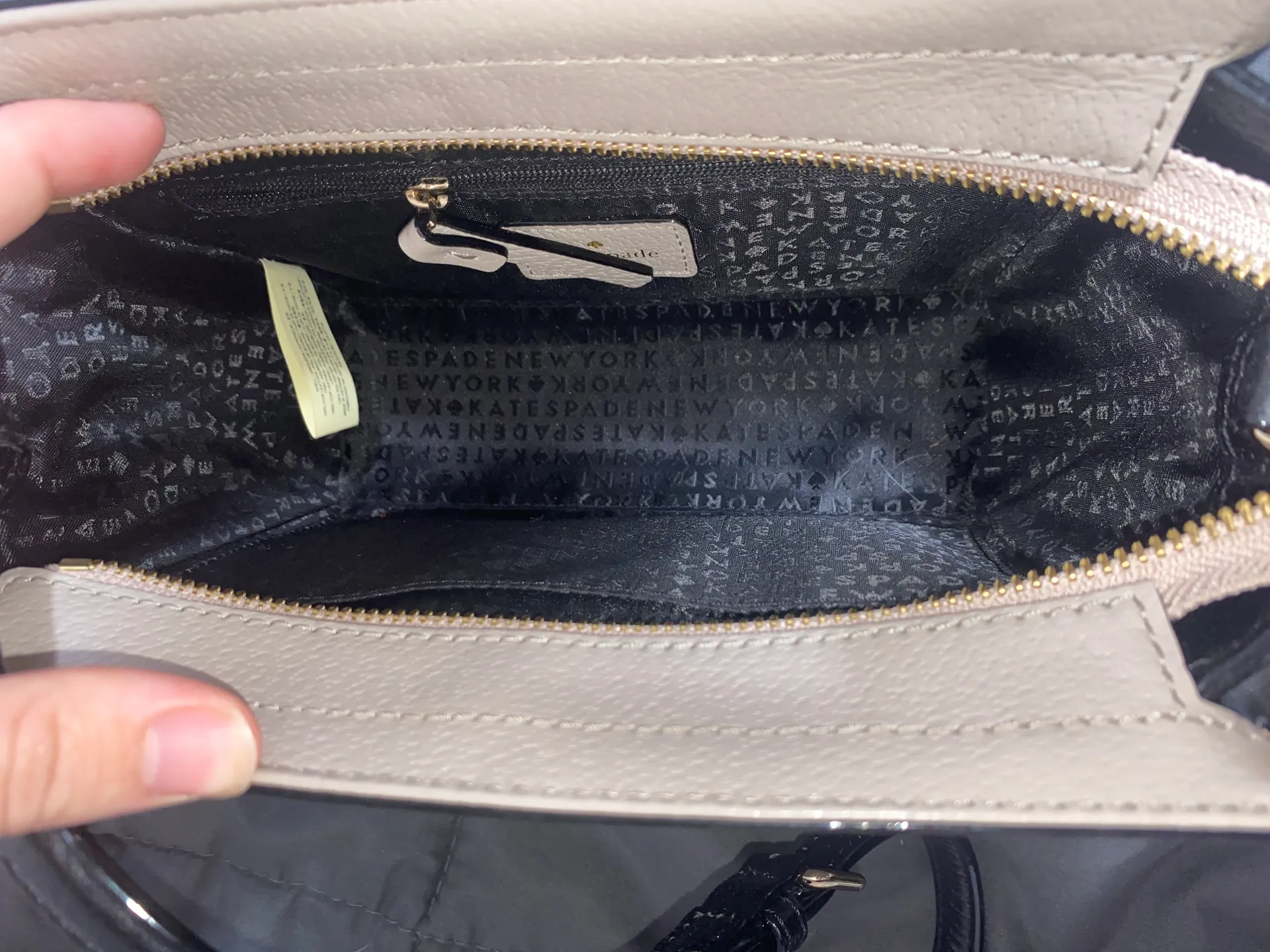 Kate Spade Purse / Crossbody - Image 3