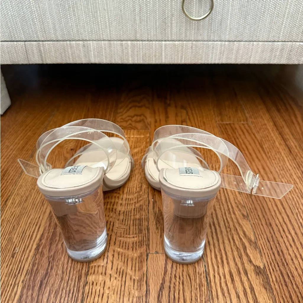 Steve Madden  Cream Heels Elegant Design - Image 5