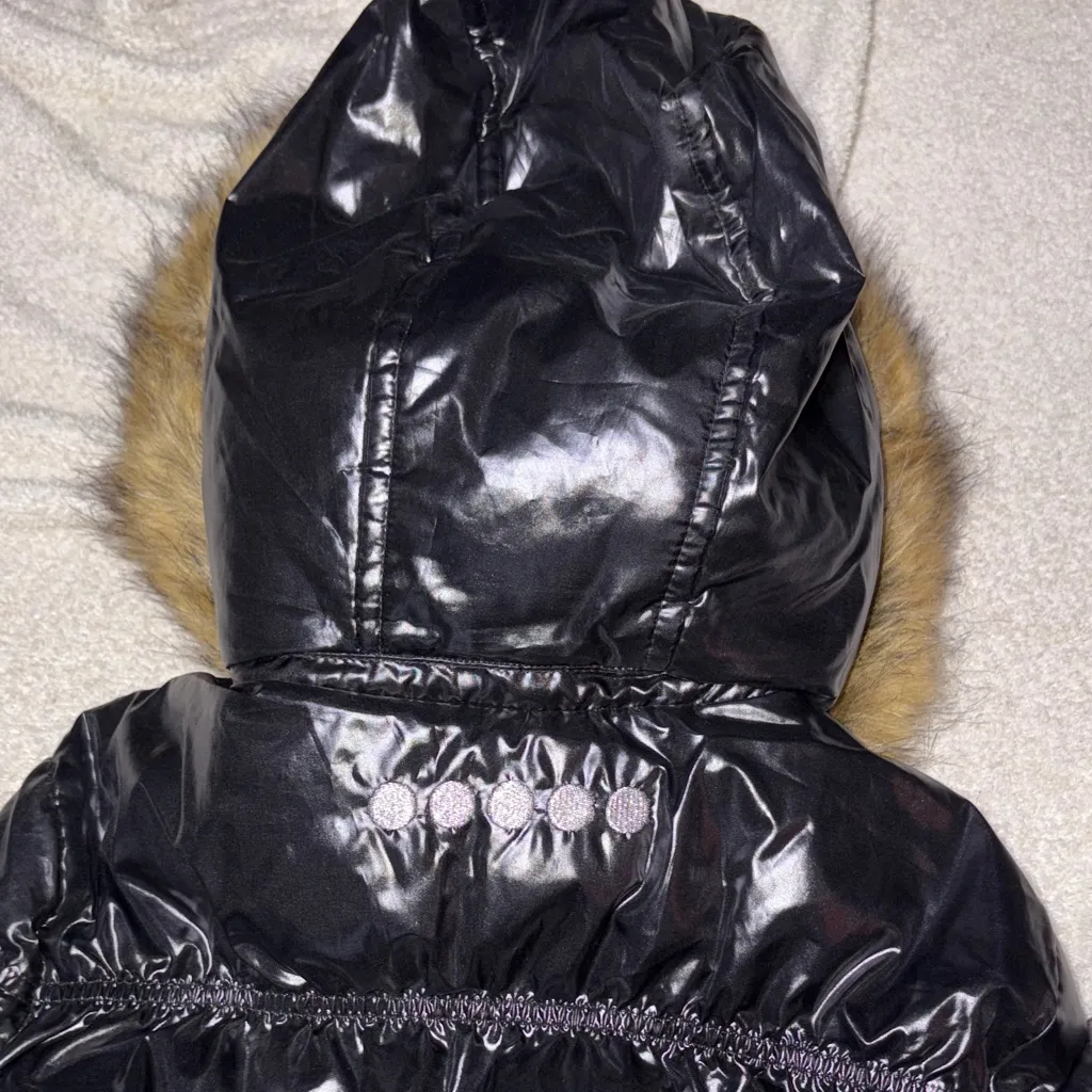COOGI women’s Shiny Black Jacket with Faux Fur Trim size L - Image 16