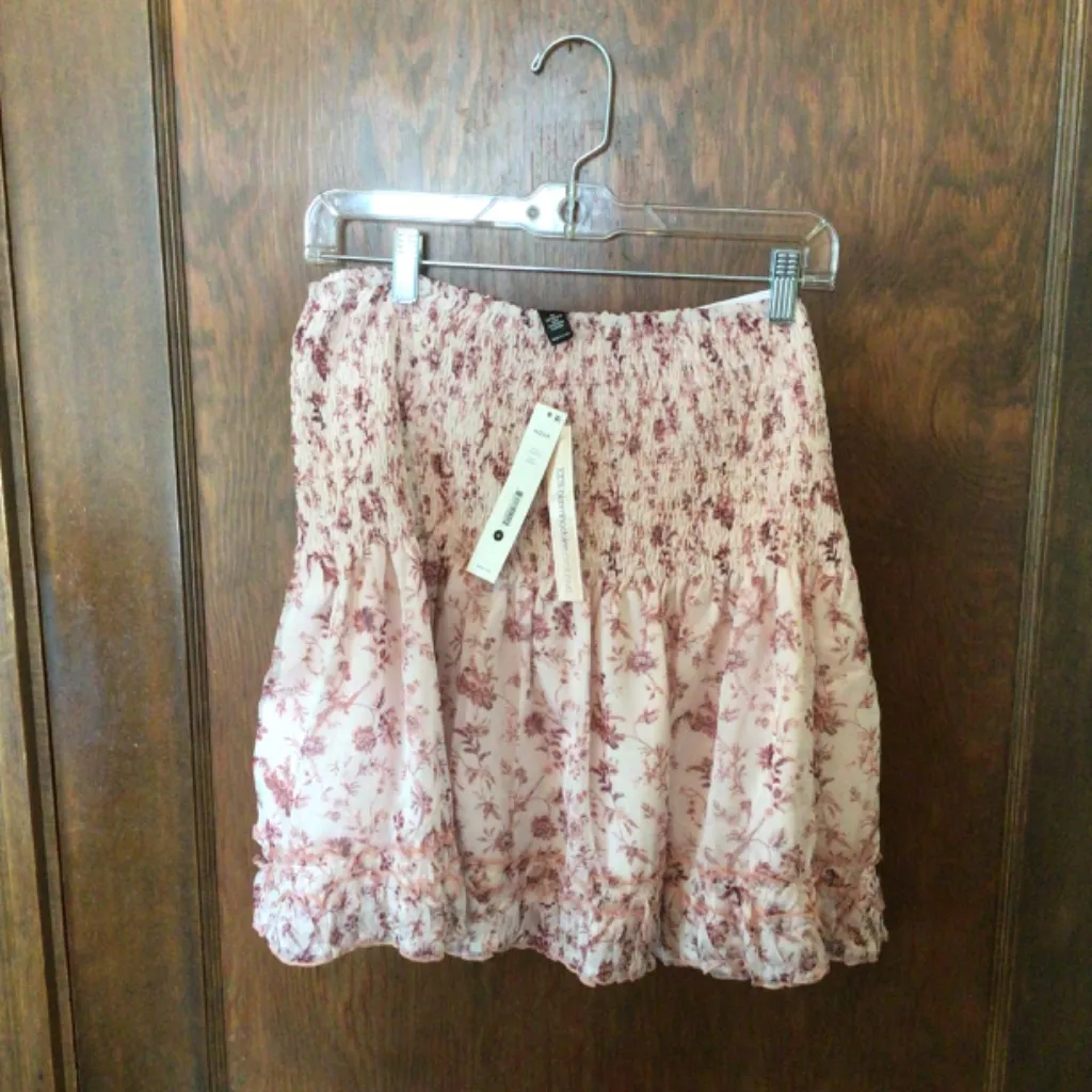 Aqua Floral Smocked Mini Skirt sz medium - Image 3