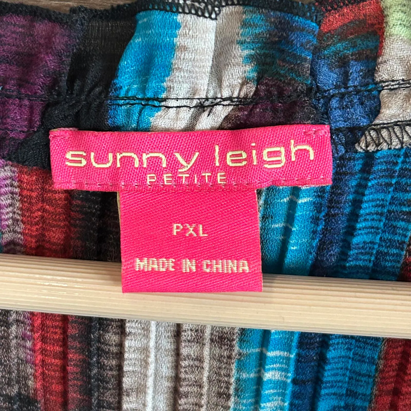 Sunny Leigh Women's Multicolor Striped Top Size PXL Bohemian - Image 5