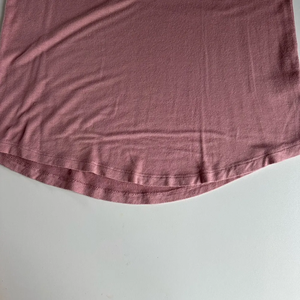 pink tee shirt - Image 3