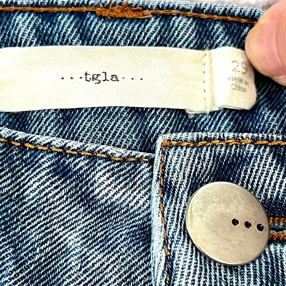 Women’s tgla Jeans Size 29 US Size 8 Wide Leg Button Fly Blue - Image 6