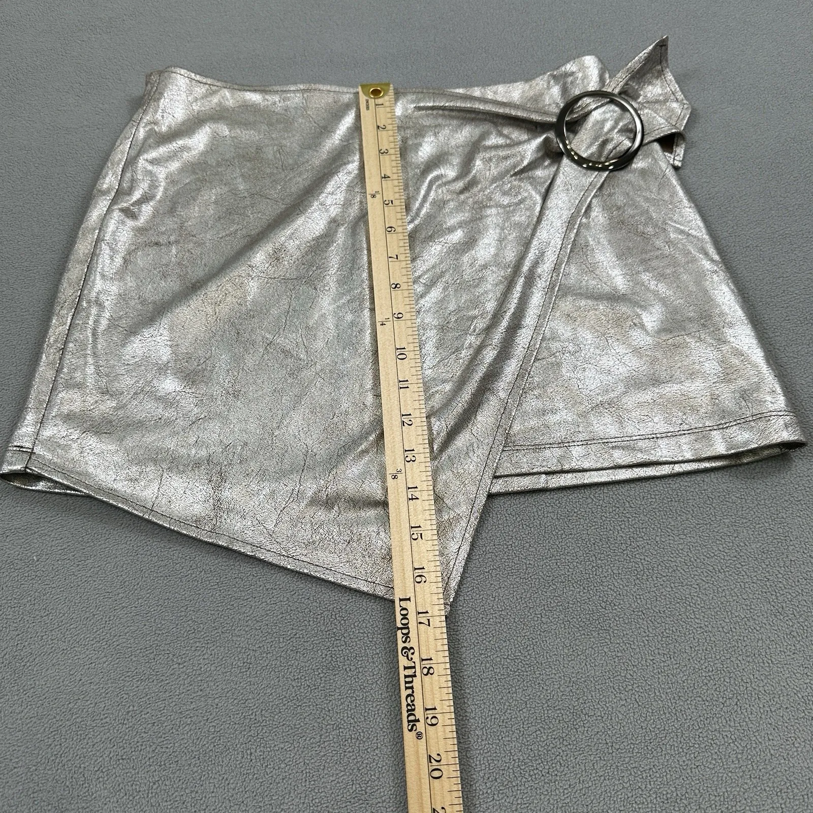 NWT ZARA Metallic Mini Skirt Womens M Silver Faux Metallic Wrap Buckle Trafaluc - Image 5