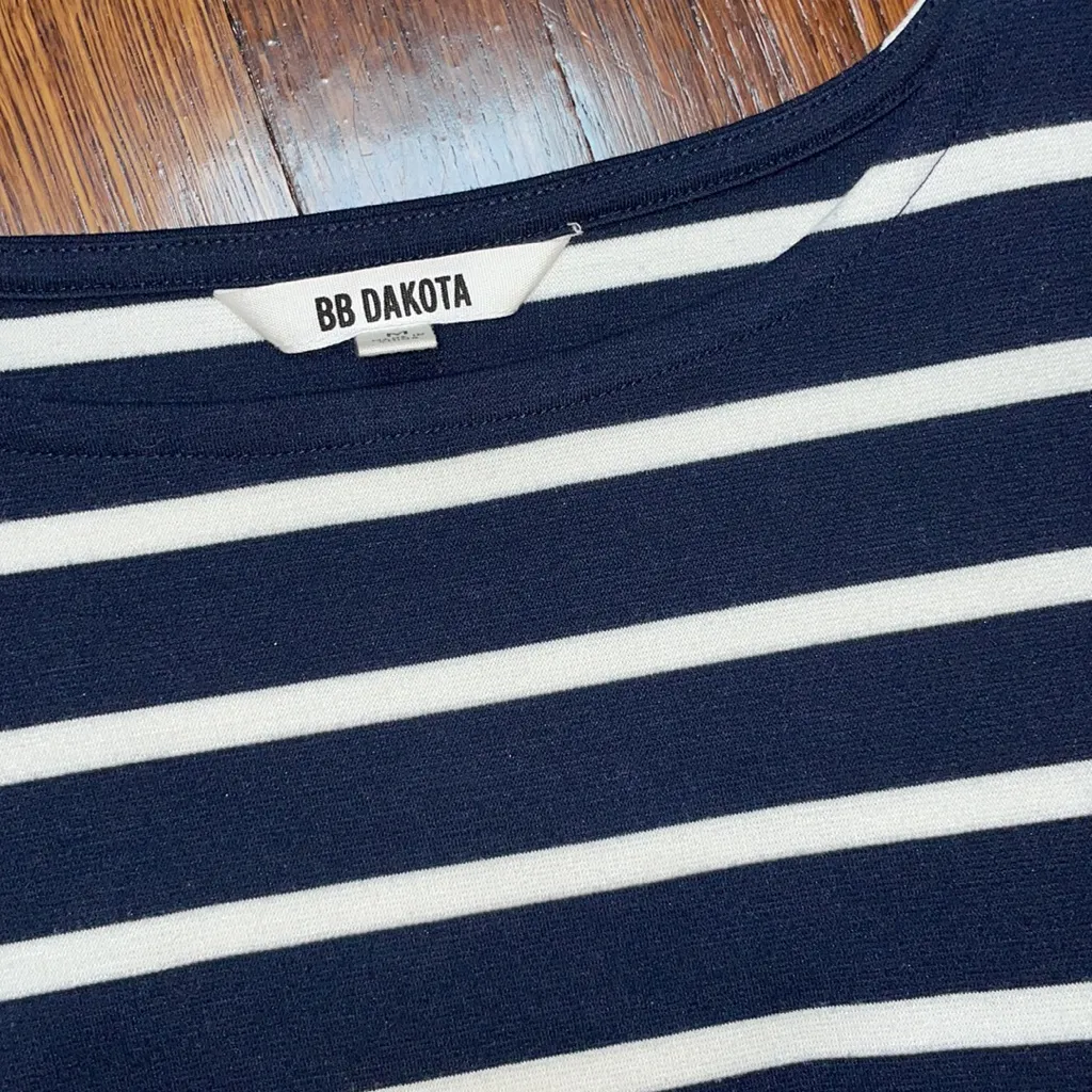 Bb Dakota quarter sleeved dress medium - Image 2