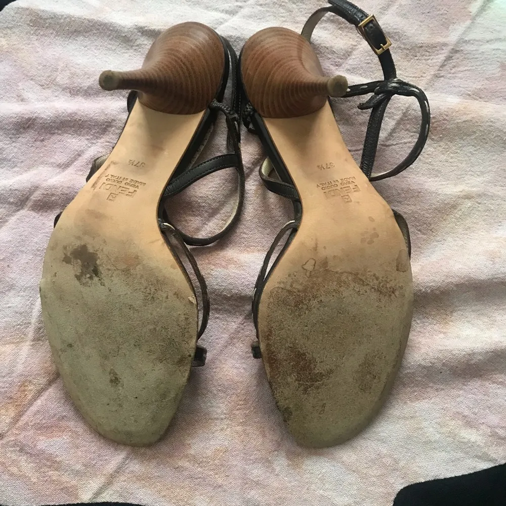 FENDI brown high heels 37.5 - Image 4