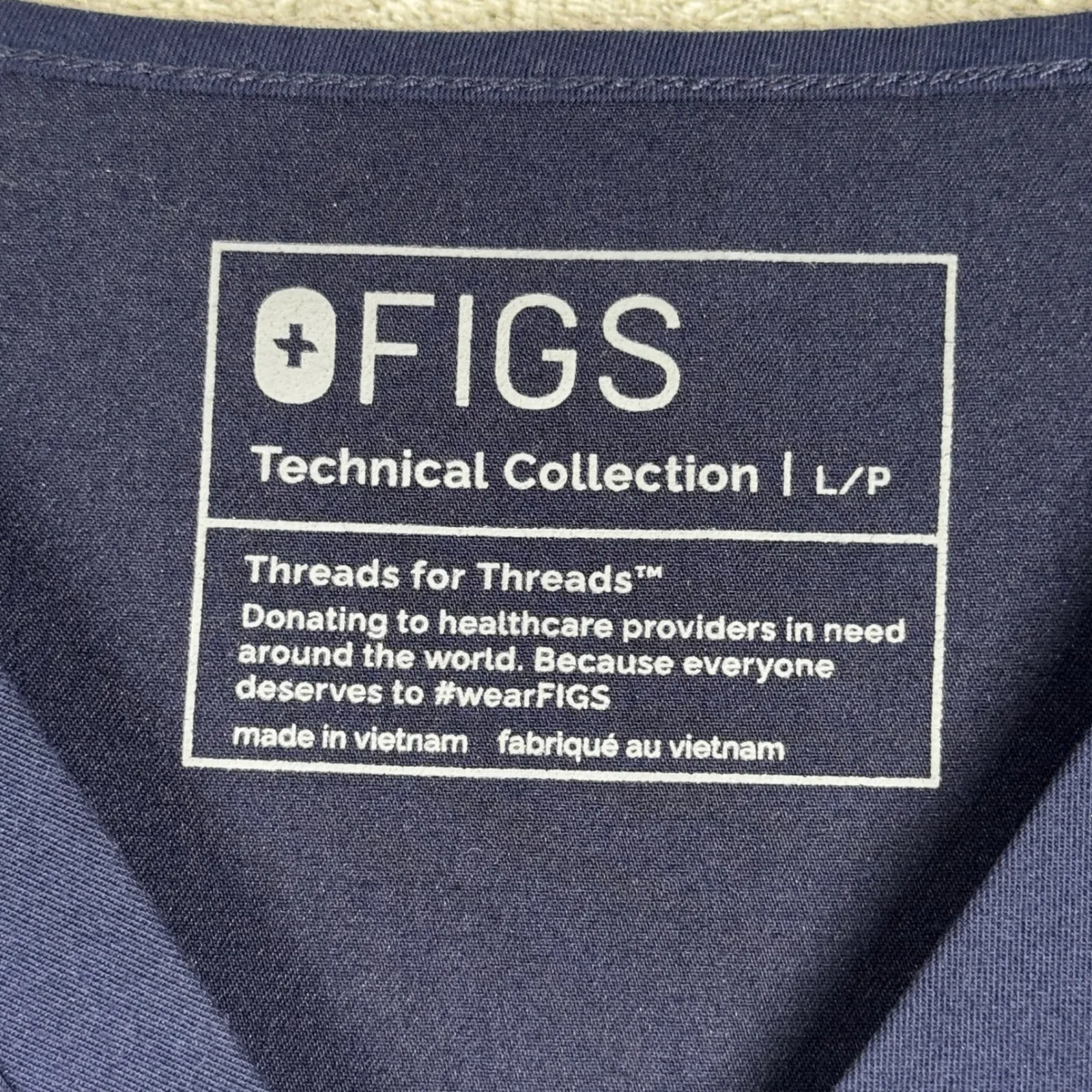 FIGS‎ Catarina Scrub Top Womens L Navy One Pocket V Neck Workwear Minimalist - Image 5