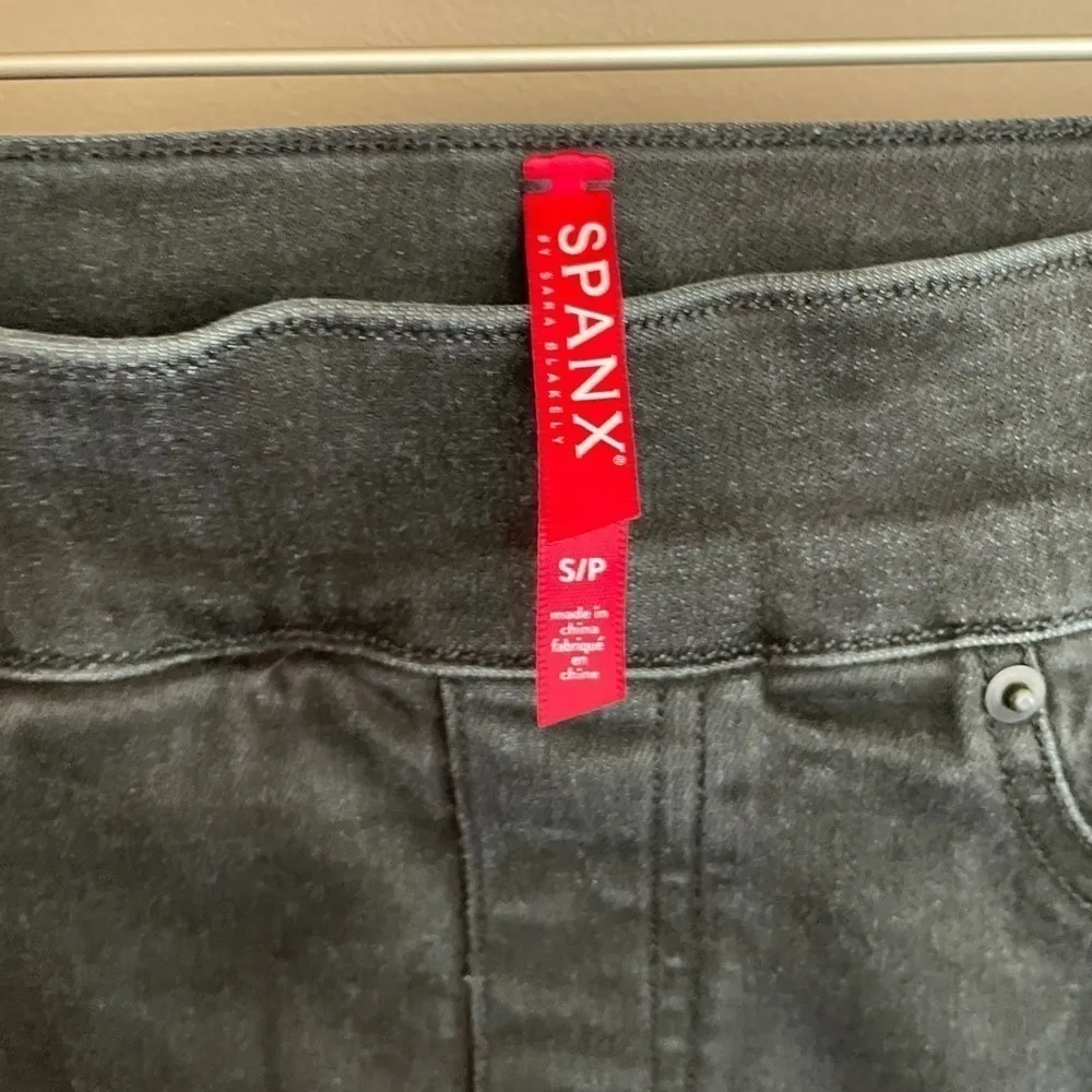 SPANX Vintage Distressed Skinny‎ Jeans Black Small - Image 4
