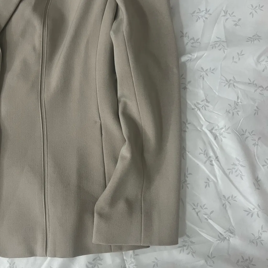 Rafaella Taupe Women's Blazer - Image 5