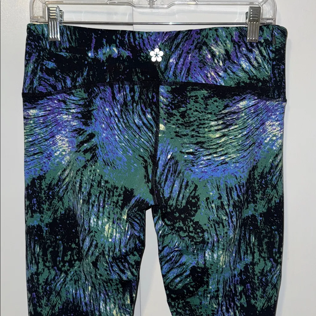 Tuff Athletics Active Supplex Leggings Women’s Medium M Black “Peacock” Print - Image 8