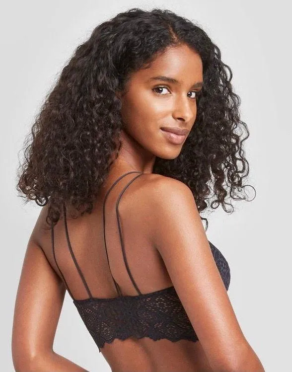 Black Lightly Lined Lace Bralette Size M - Image 2