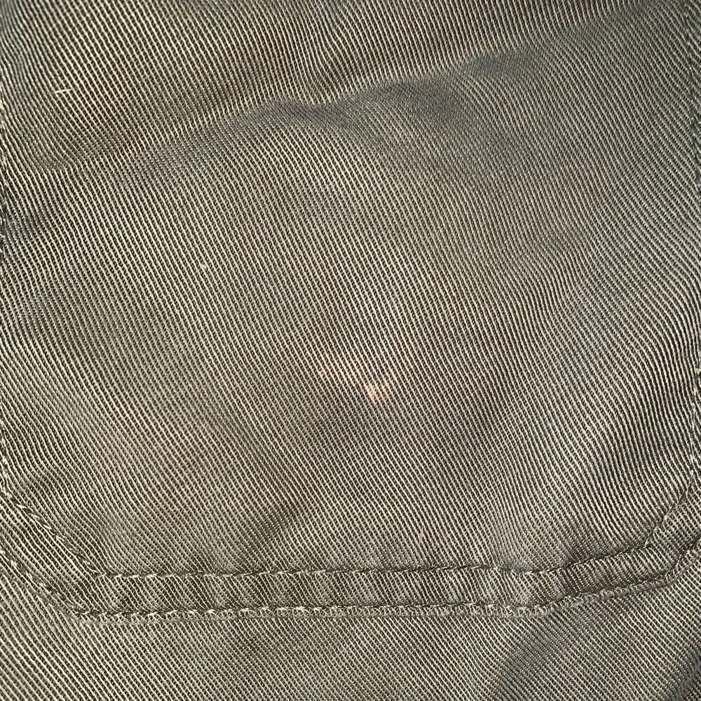 White House Black Market army green 5” loose normcore shorts - Image 3