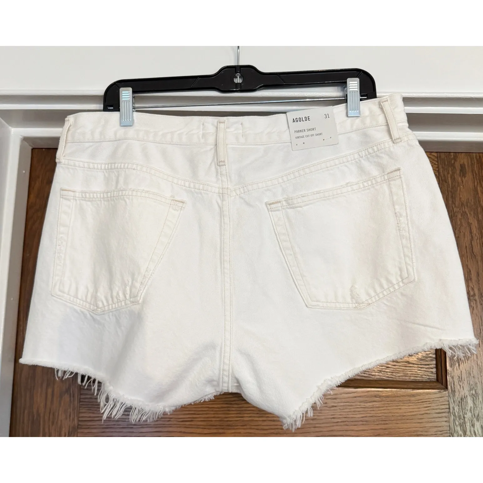 NWT AGOLDE White Parker Vintage Cut Off Short Button Fly Size 31 - Image 3