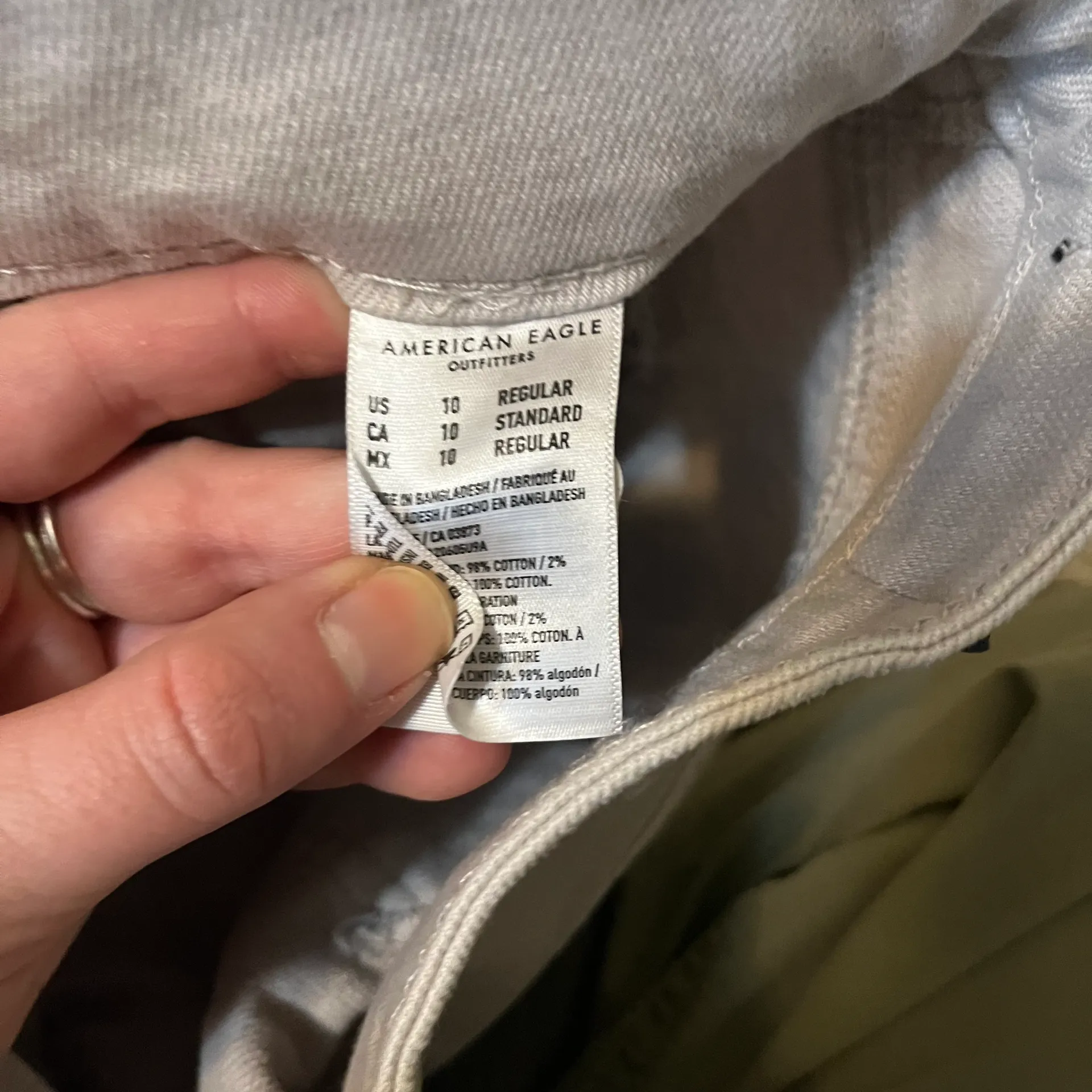 Outfitters Distressed Mom Jeans size 10 regular - Image 6