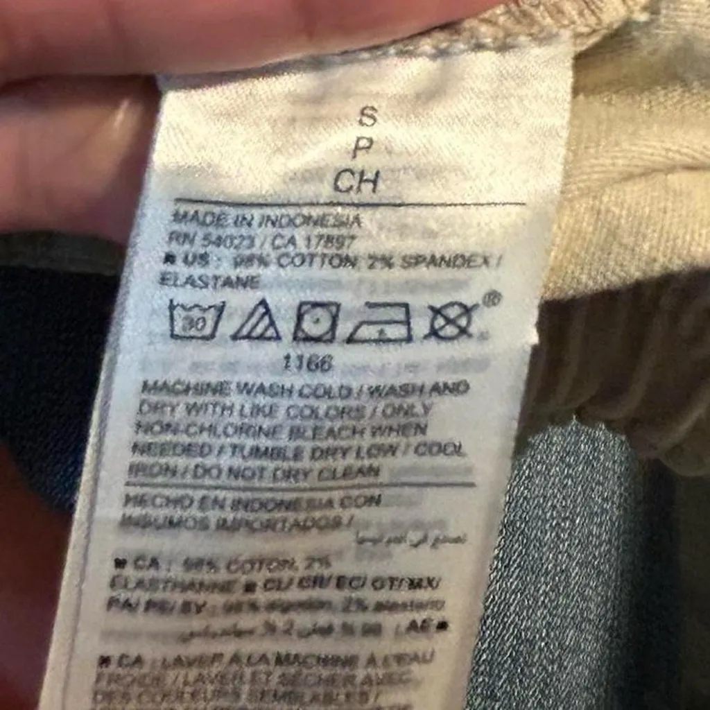 Old Navy Used  Beige Cargo Jogger Pants Women’s Size Small - Image 8