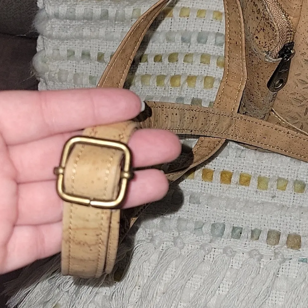 Montado Brand All Cork 2 Way Convertible Bag Tan - Image 6