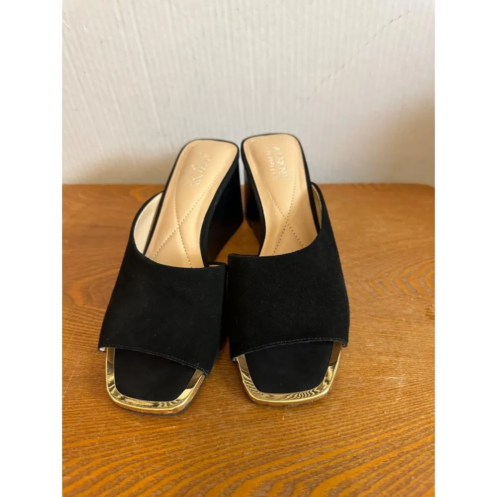 Alfani Laurital Women's Dress Shoes Black Gold Trim  Size 7 Sku 2883 EUC - Image 3