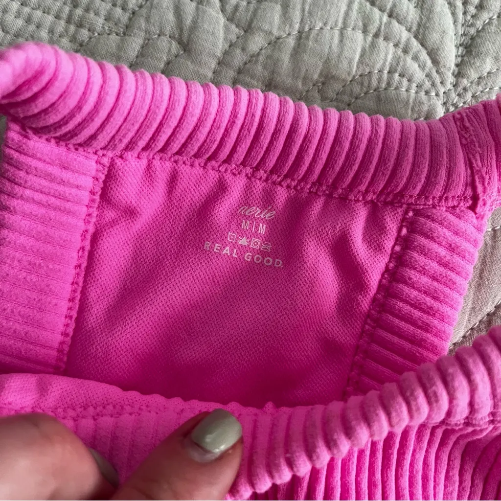 Aerie hot pink high neck ribbed tank size medium - Image 3
