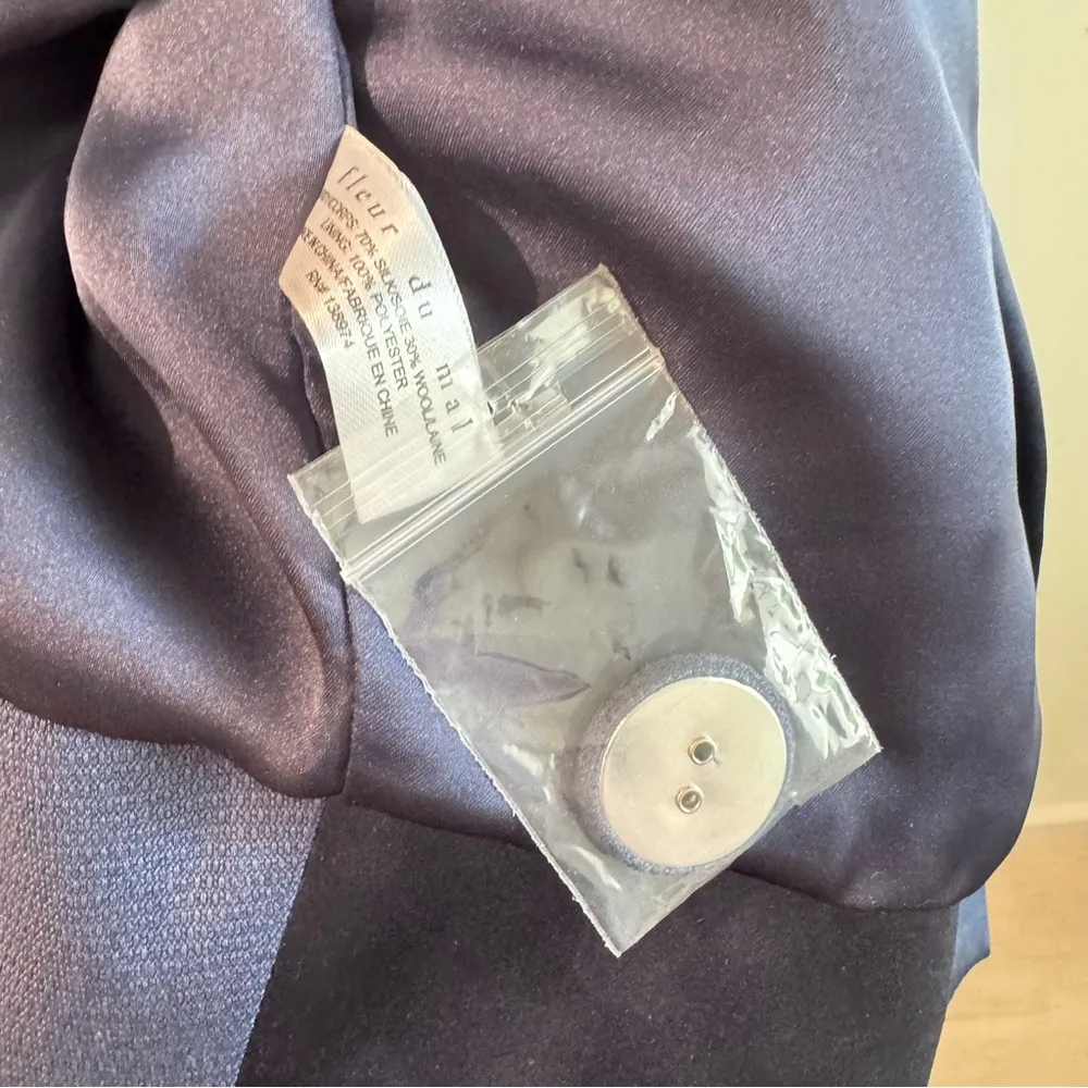 Fleur du Mal Wool Silk Blend Navy Cropped Blazer Size 6 Blue - Image 8