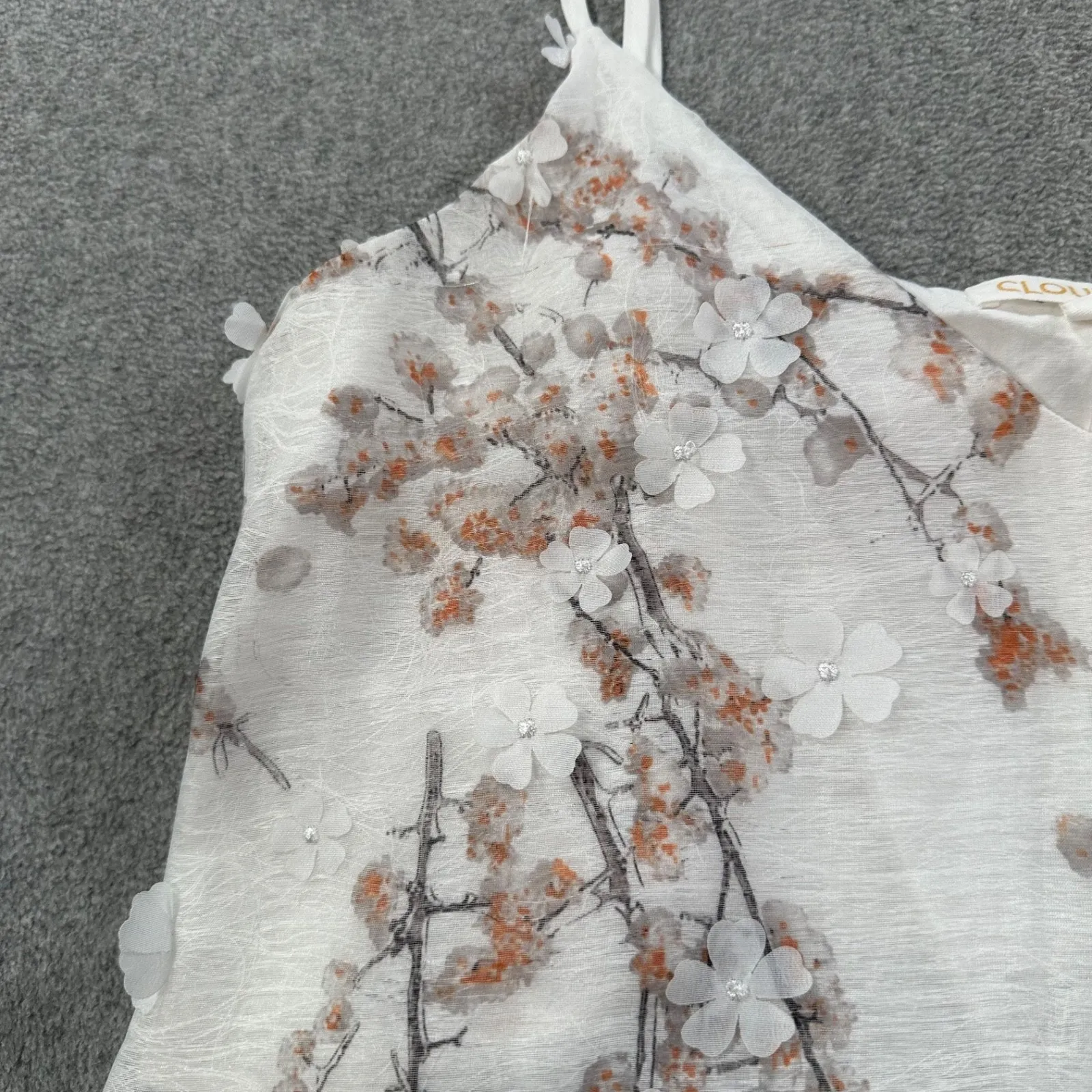 Cloud Ten Floral Embellished Camisole Tank Top Women's Small Cropped White - Image 2