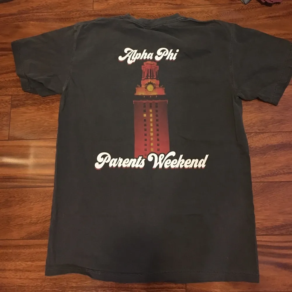 Alpha phi Tshirt Size M - Image 2