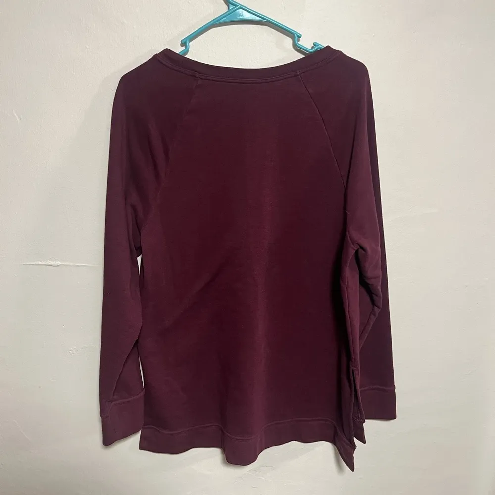 Avia Crewneck - Image 4