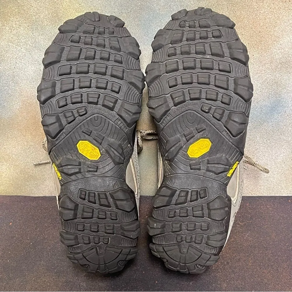 Patagonia  Low Top Hiking Shoes T81334 LLama/Aluminum Women's Size 8M - Image 14