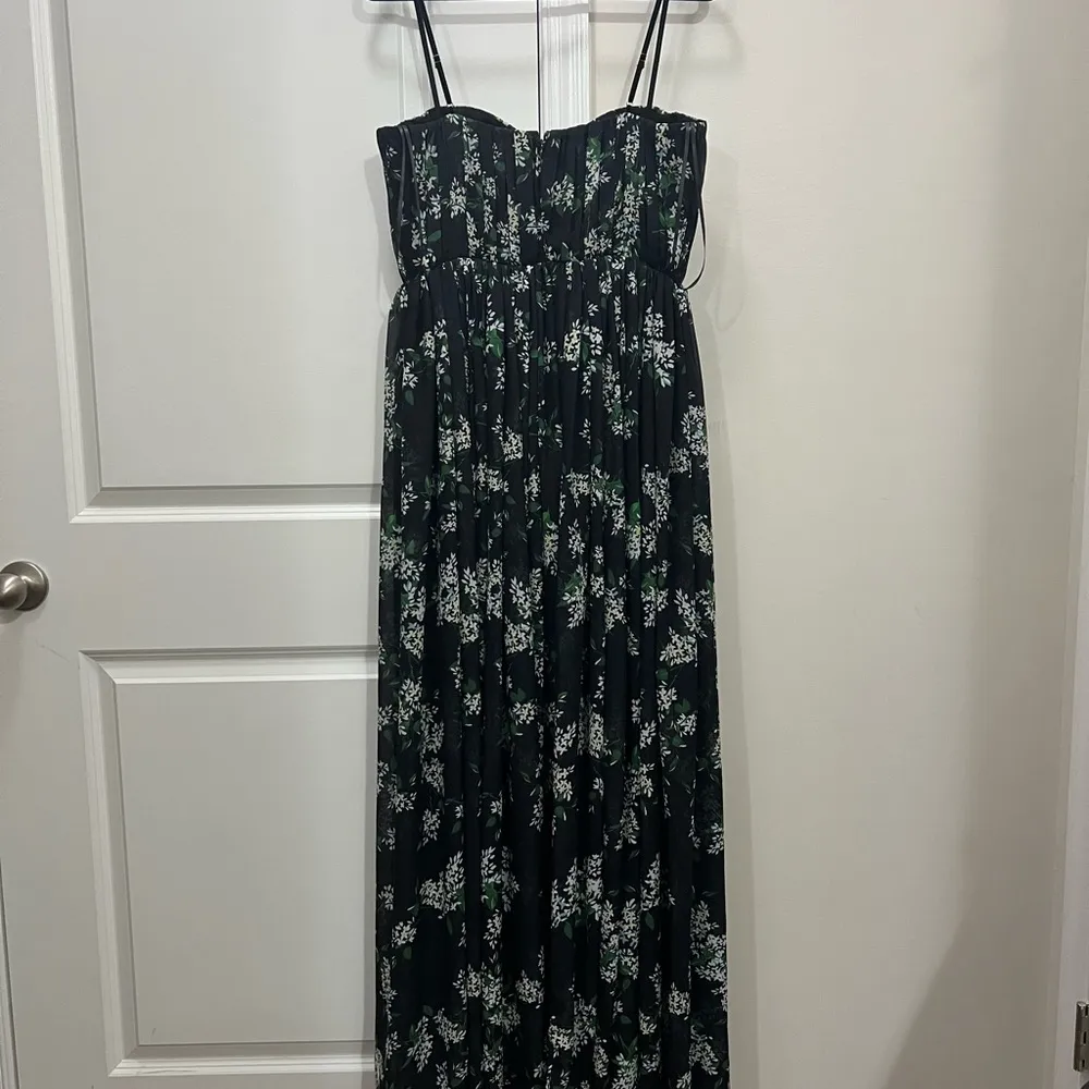 Sau Lee Black Floral Georgina Maxi Dress Size 10 US $575 - Image 4