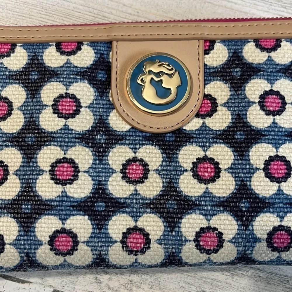 Spartina Wristlet - Image 2