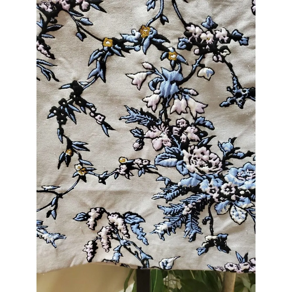 LOFT Womens Gray Blue Floral Embroidered Mini Pencil Skirt Back Zipper Size 0 - Image 5