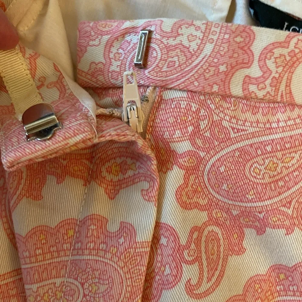 J Crew Favorite Fit VTG Pink Paisley Cotton Capri Pants Size 6 - Image 7