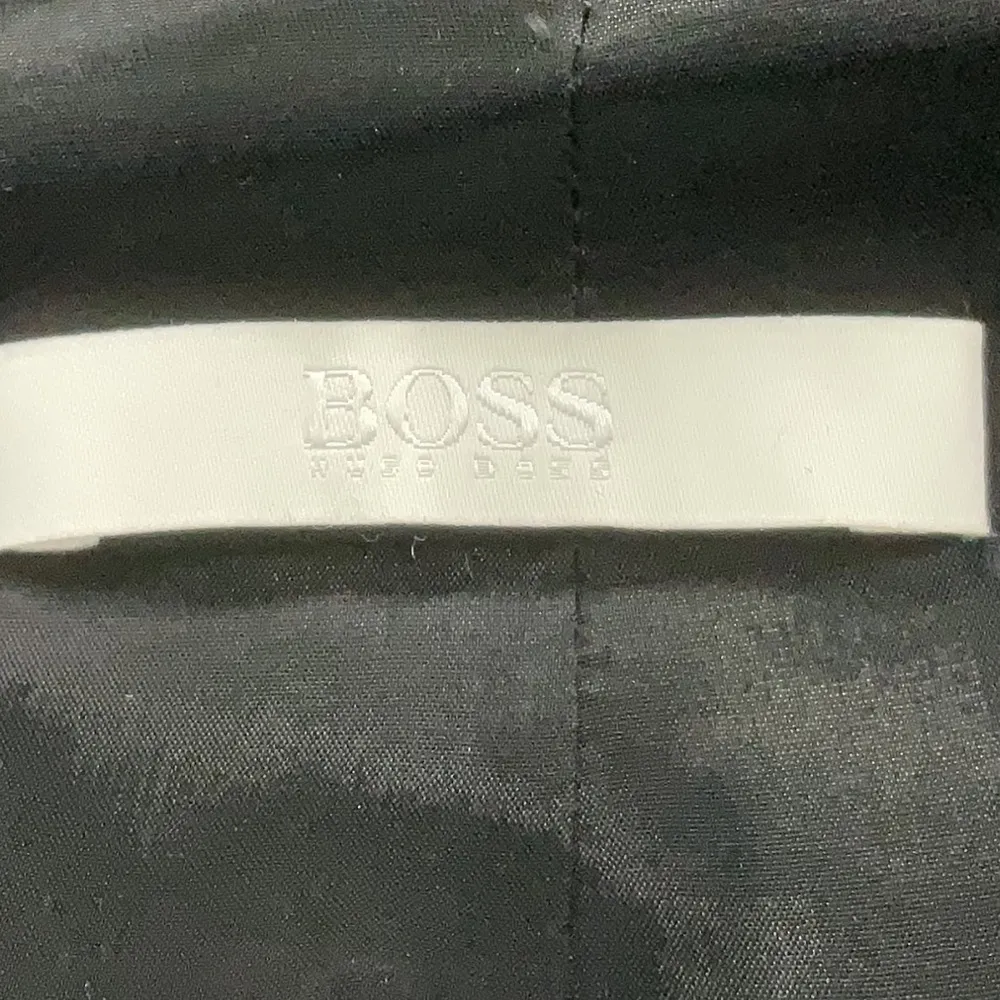 Hugo by Hugo Boss Classic Gray Wool Pencil Skirt Women’s Size 8 Medium M - Image 4