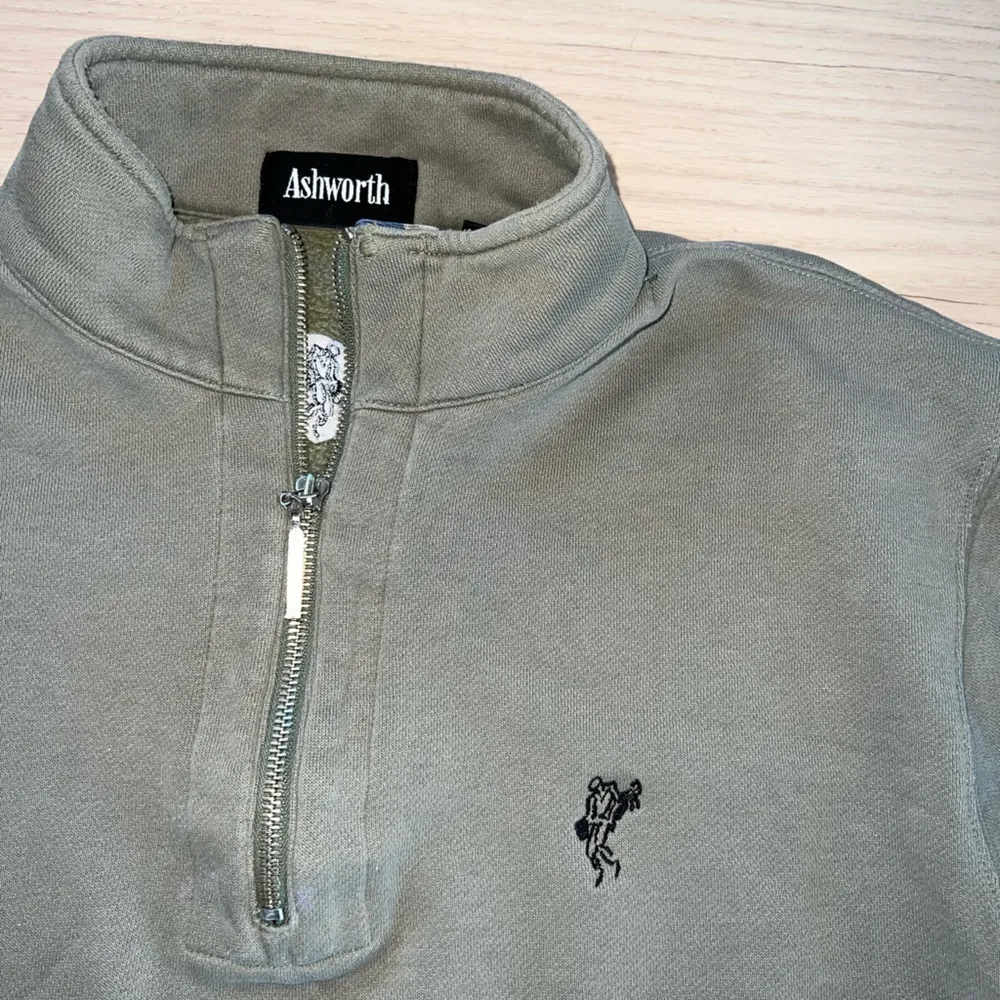 Ashworth  Vintage Half Zip Sweatshirt Olive Green Size Small - Image 3