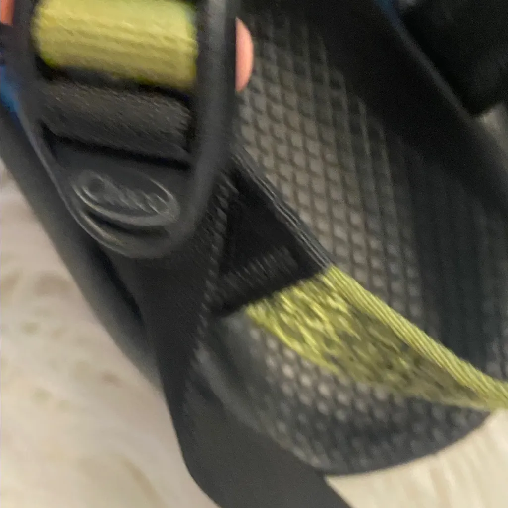 Chaco Black and Green Sandals size 9 excellent condition see all photos - Image 12