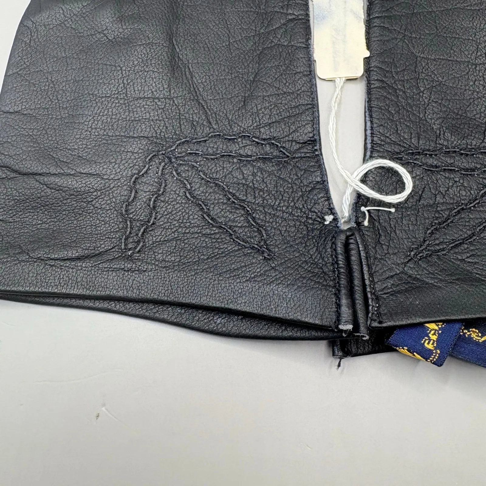 VTG Leather Gloves Black Embroidered Pure Silk Lined Made in France XS 7 NOS - Image 2