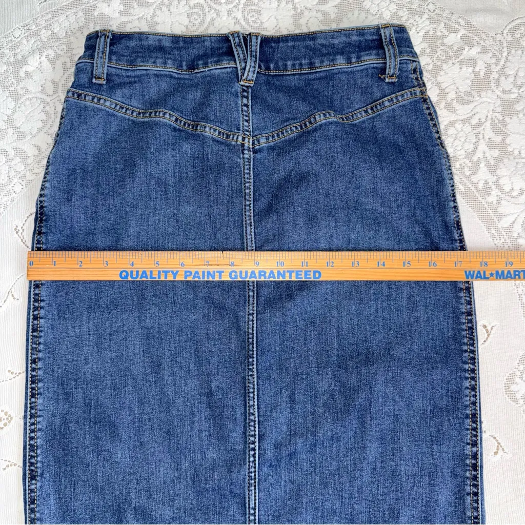 Ophelia Roe Women’s Blue Denim Skirt with Front Slit Button Fly Pockets size 6 - Image 10