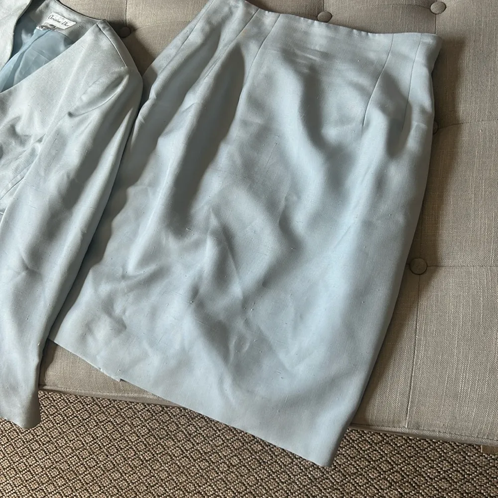 Christian Dior Vintage 100% Silk Oyster Shell Button Blazer and Skirt Co-ord Set - Image 10