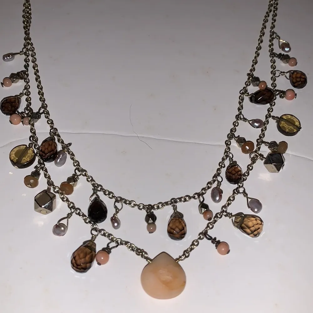 Banana Republic Antiqued Gold Tone Double Strand Necklace. - Image 2