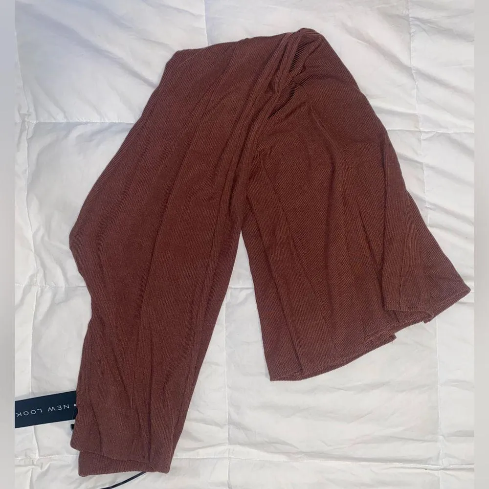 NWT ASOS New Look ribbed split front flare pants in brown - Image 5