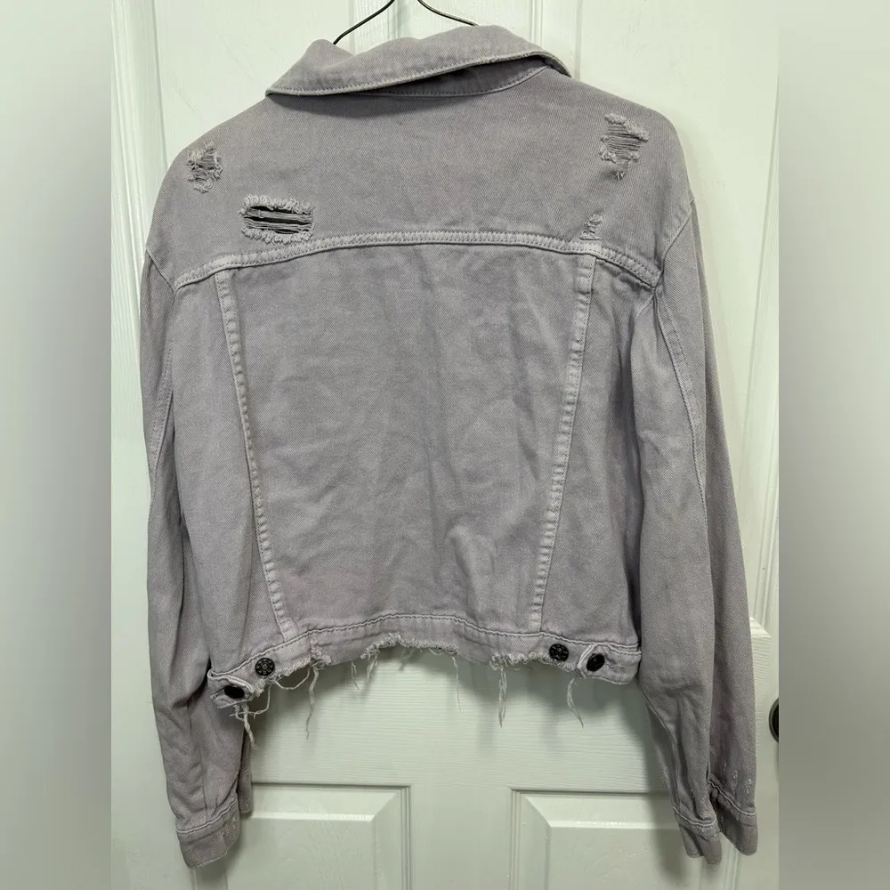 Mustard Seed Women's Distressed Gray Jean Jacket - Image 5