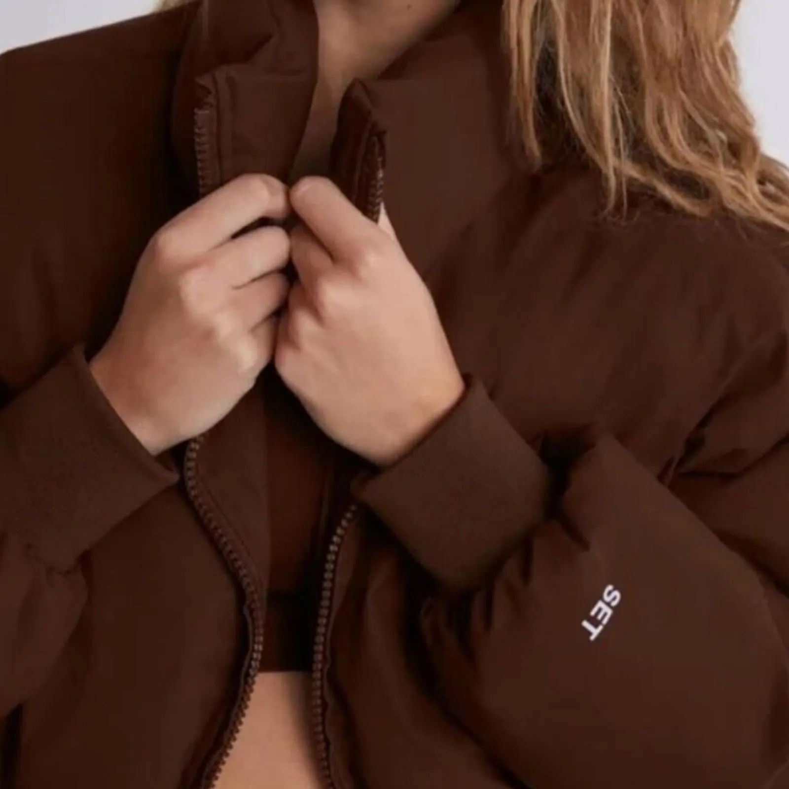 SET ACTIVE Oversized Puffer Jacket in Coco Brown - XS [COPY] - Image 2