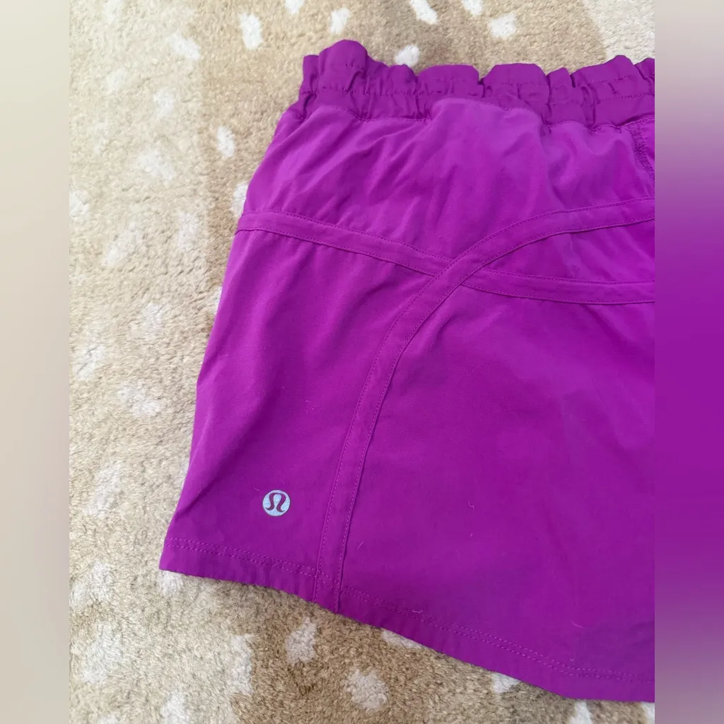 Lululemon Athletica medium purple tracker shorts women’s size 12 - Image 6