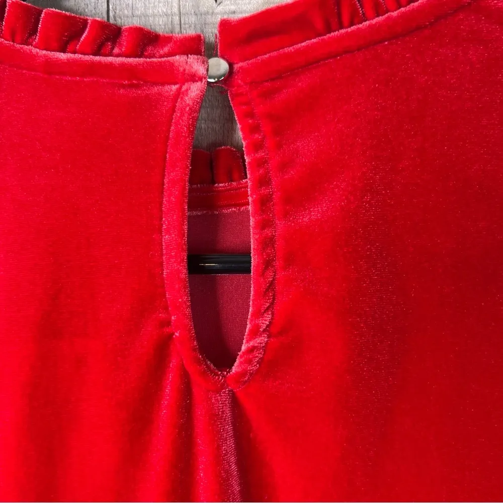 Maison Jules Medium Red Velour Long Sleeve Top with Ruffle Collar - Image 5