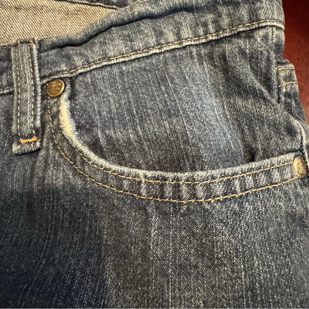 Cabela’s Jeans Women’s Size 8 short - Image 9