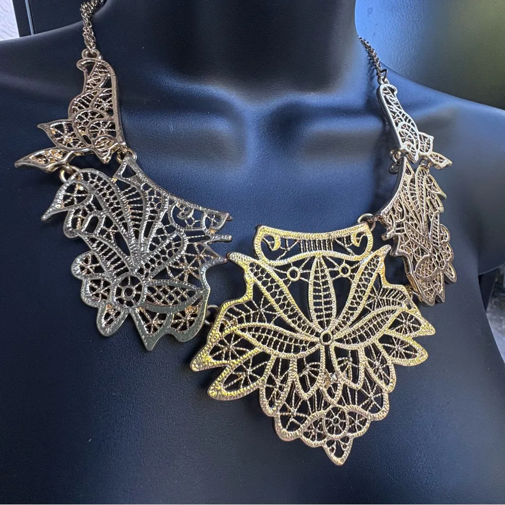 Amrita Singh Gold Filigree Necklace - Image 16