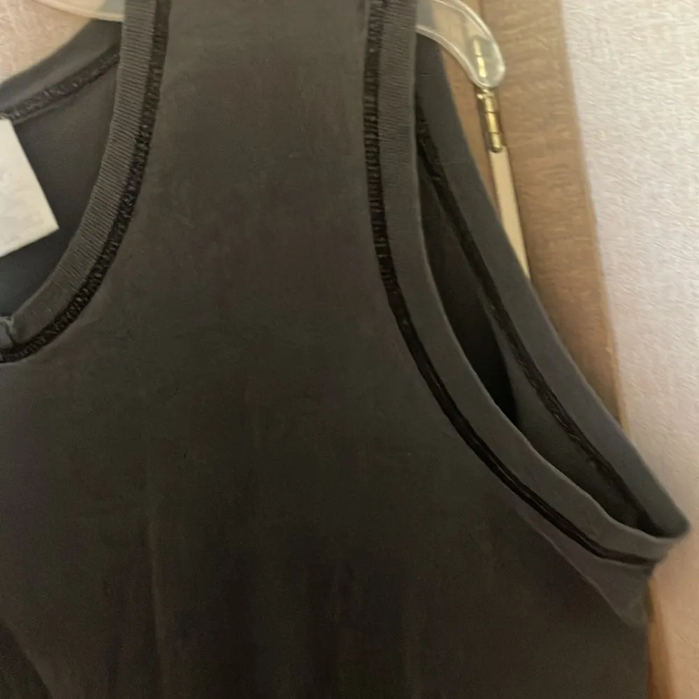 Hanes her way Sleeveless Top xl - Image 2